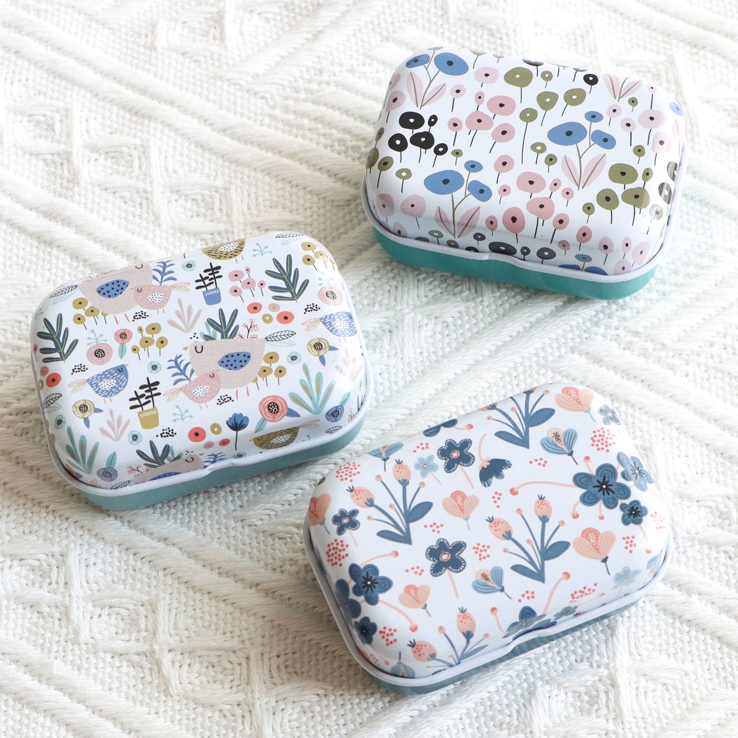 Small Magnetic Needle Case