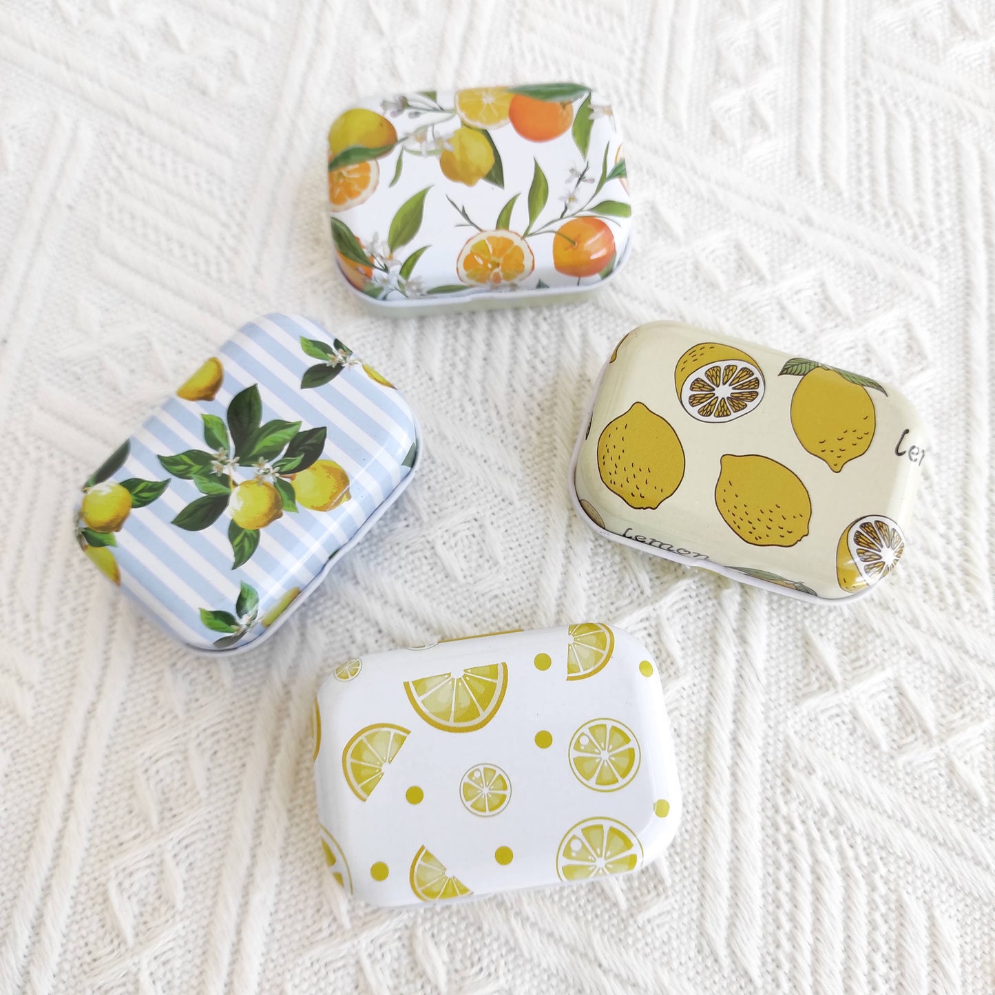Small Magnetic Needle Case