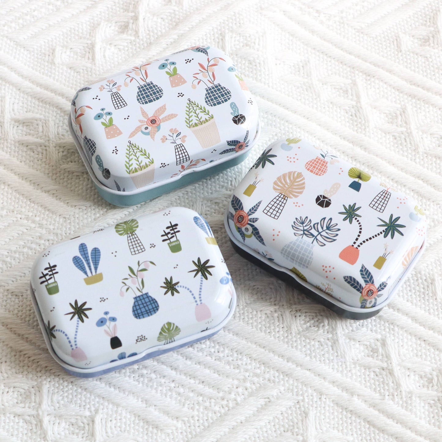 Small Magnetic Needle Case