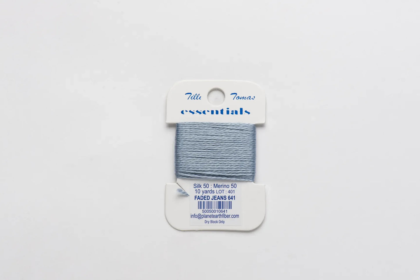 Essentials 641 Faded Jeans