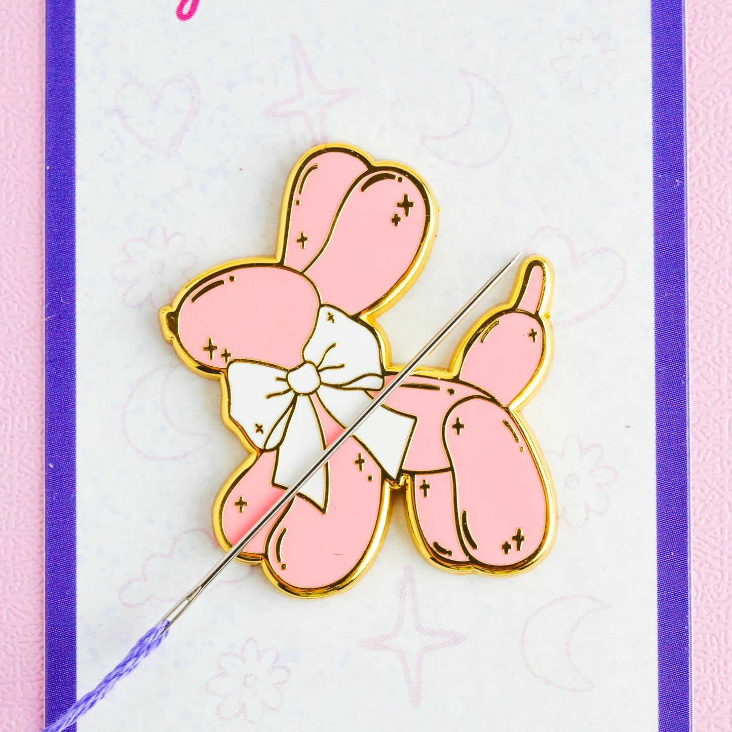Balloon Dog Needle Minder Magnet