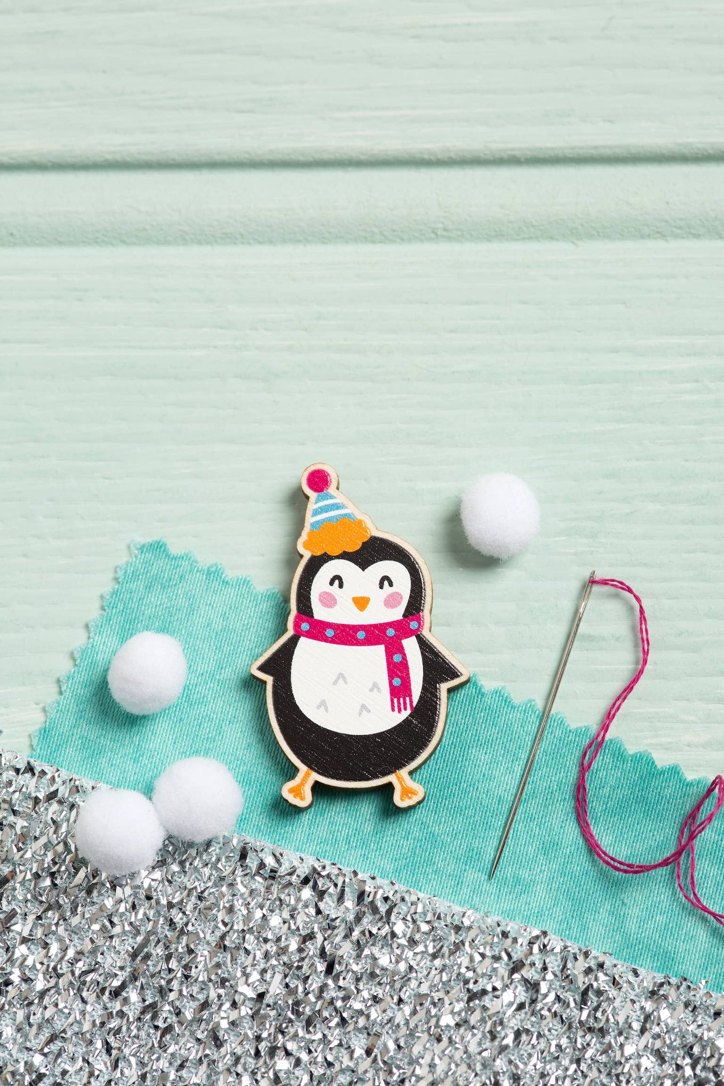 Penguin Magnetic Needle Minder | Gift for Crafters