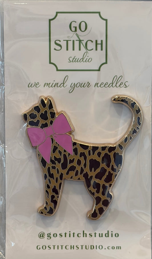 Leopard Kitty Needle Minder