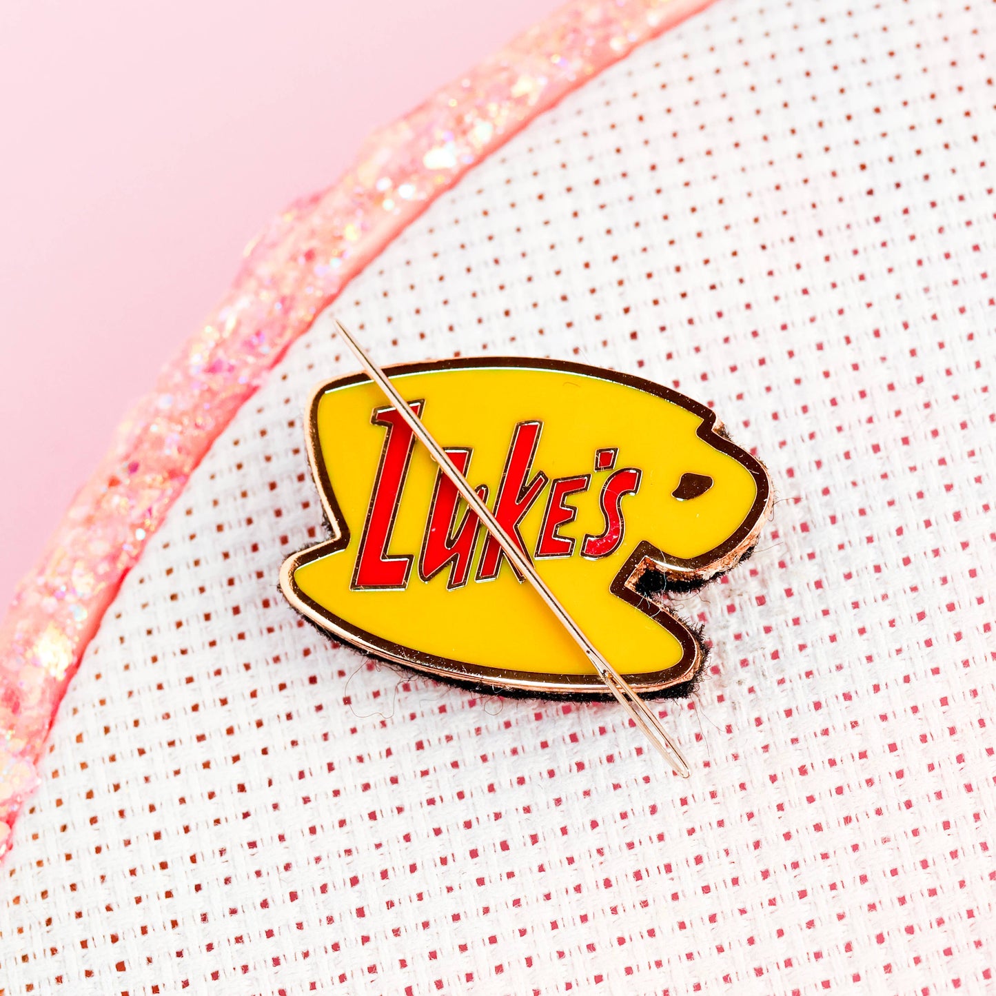 Coffee Cup Needle Minder Magnet