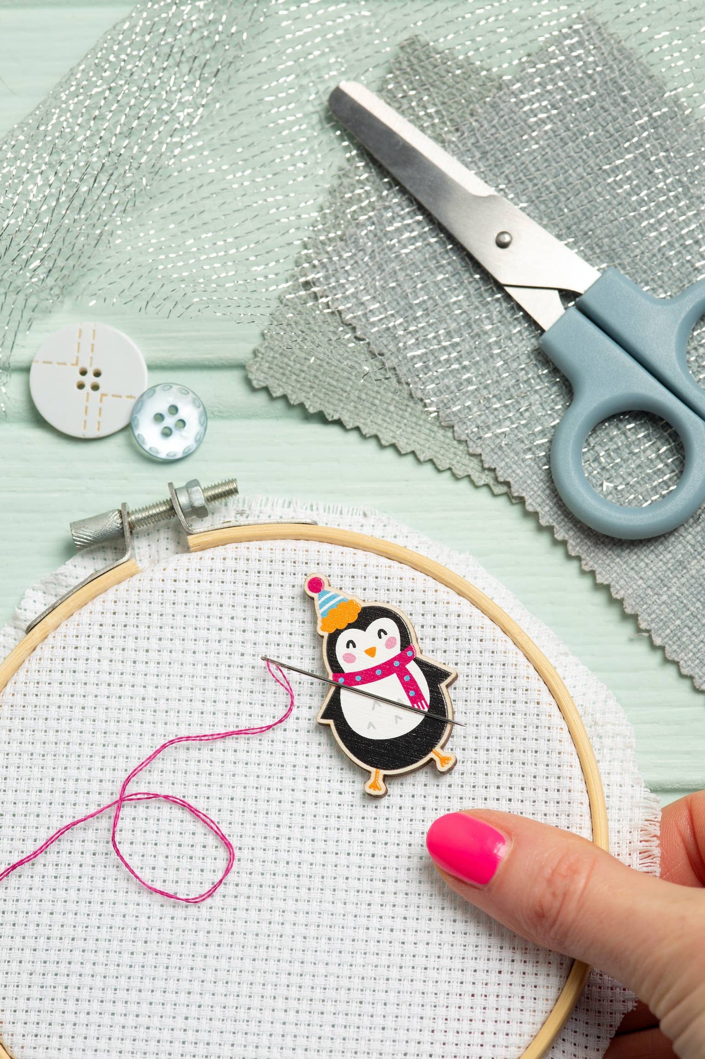Penguin Magnetic Needle Minder | Gift for Crafters