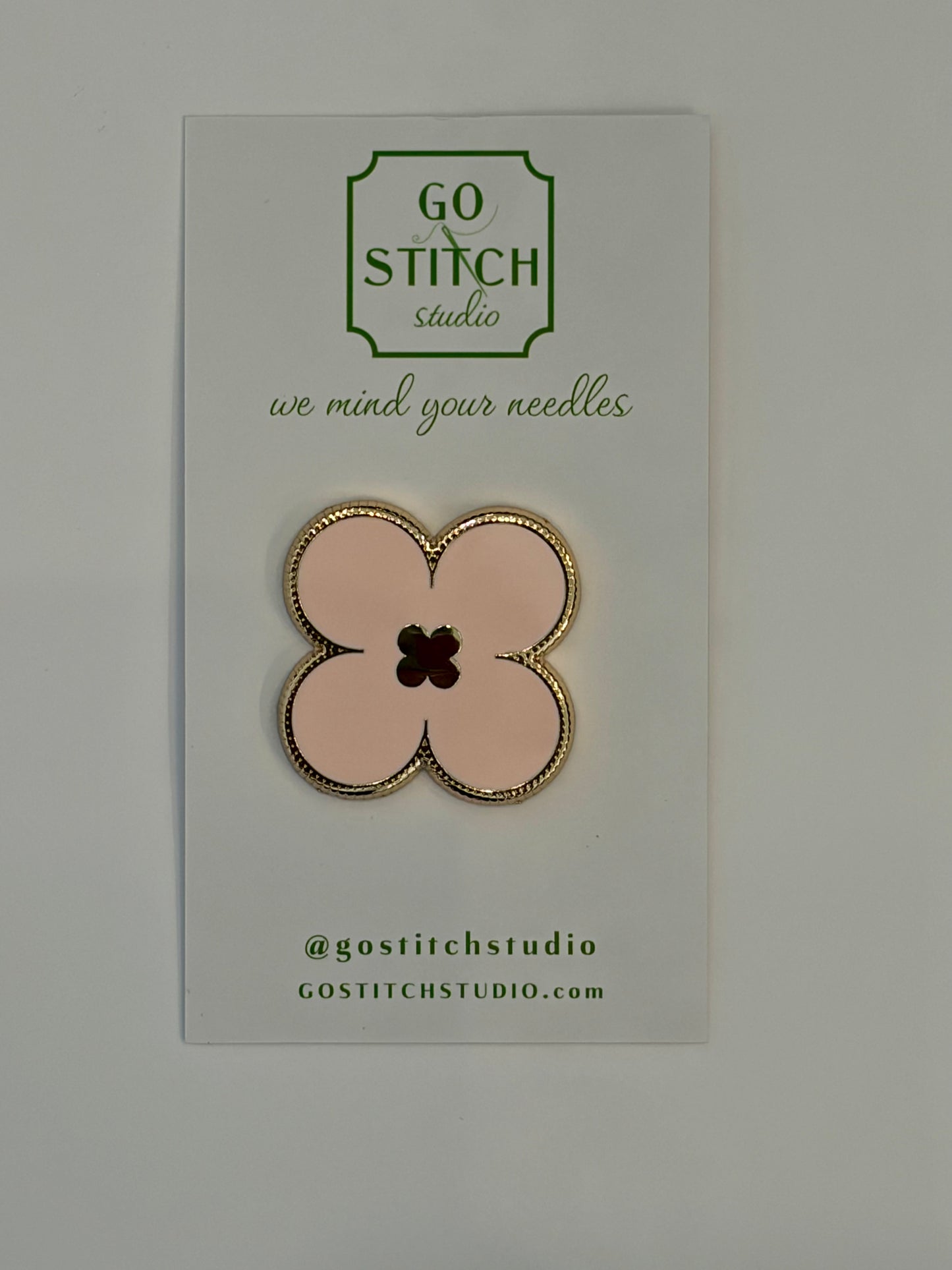 Pink Clover Needle Minder