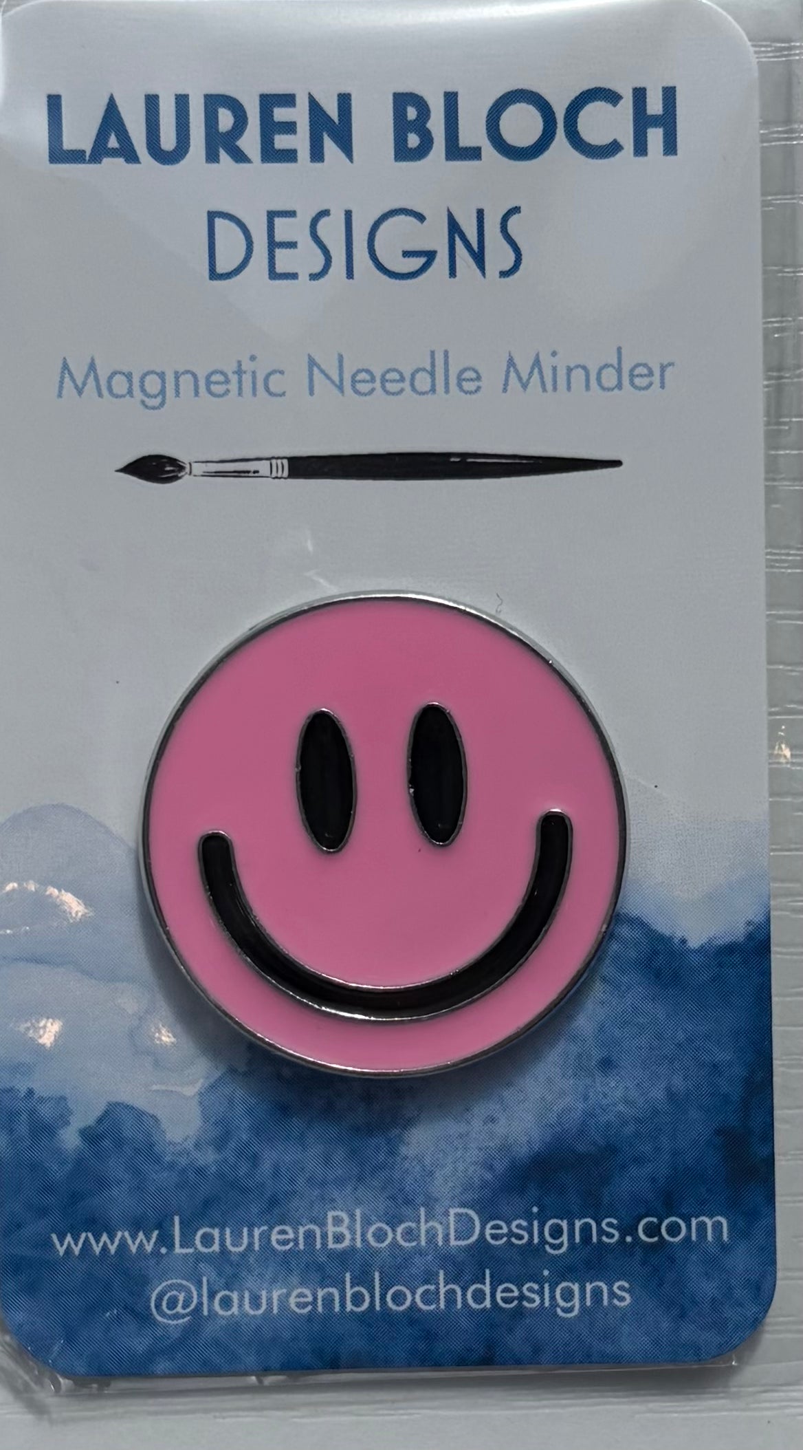 Smiley Face Needle Minder