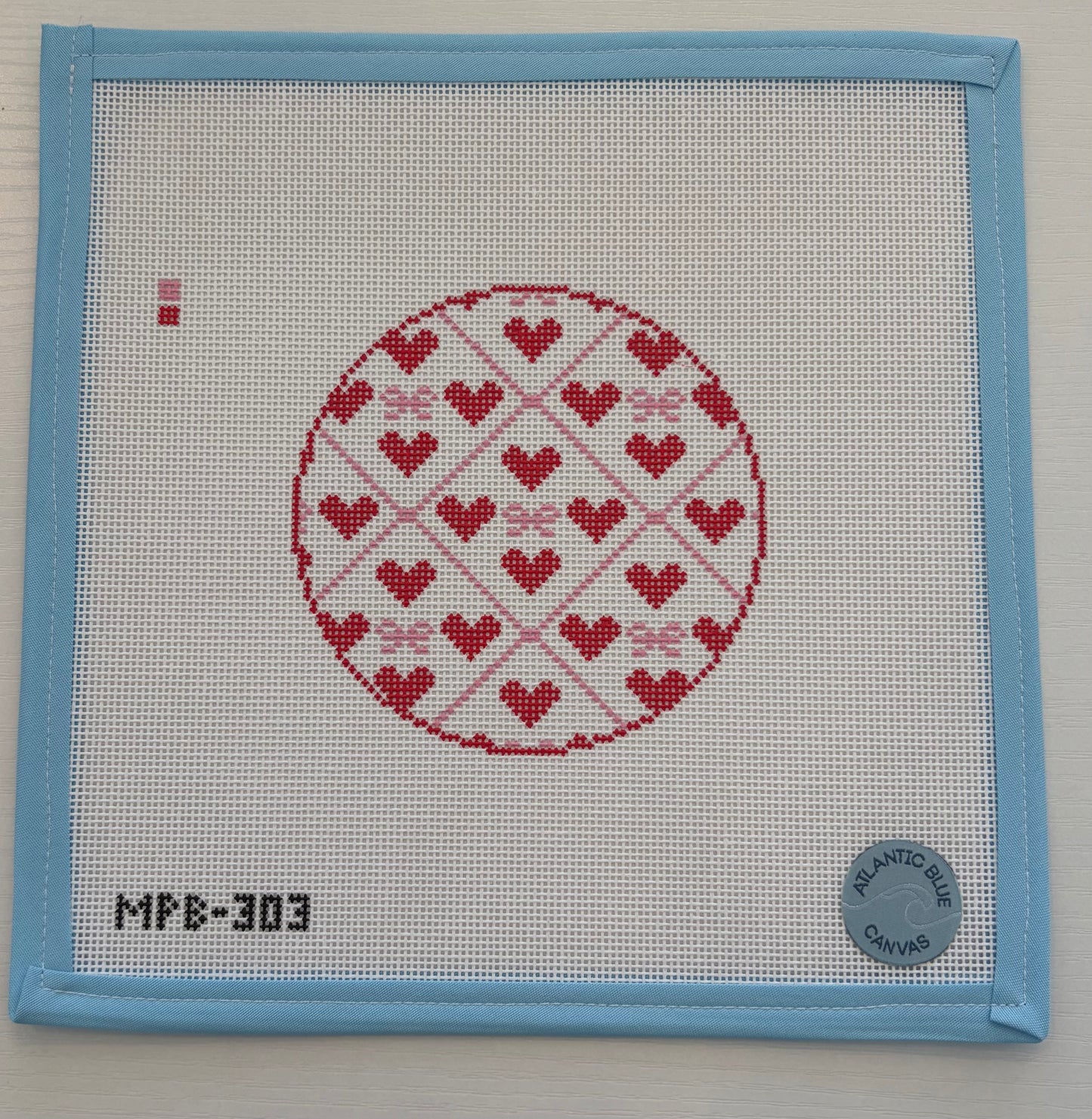 Valentine's Day Trellis Round