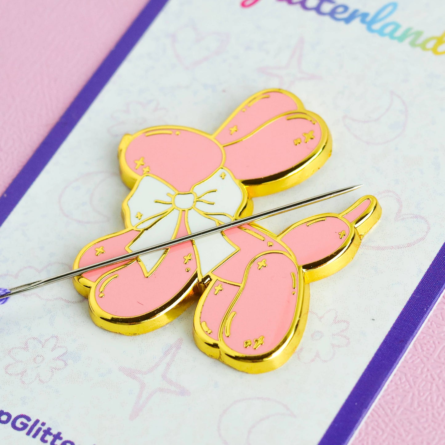 Balloon Dog Needle Minder Magnet
