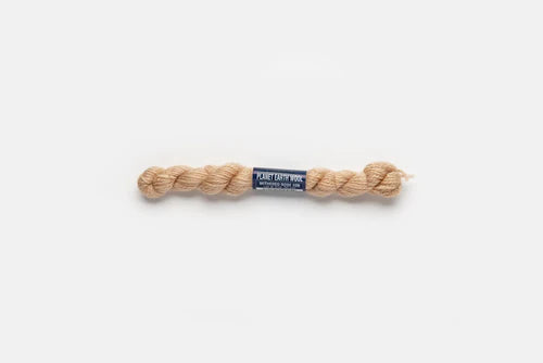 Planet Earth Wool 026 Withred Rose