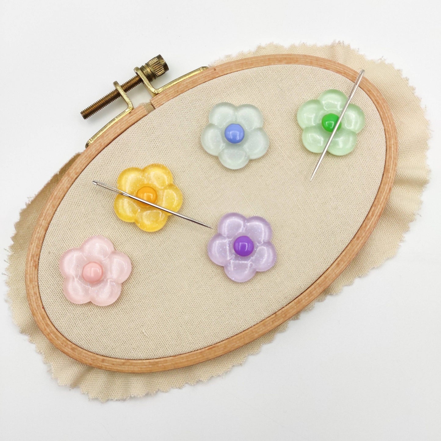 Floral (glow in the dark) Resin needle minders