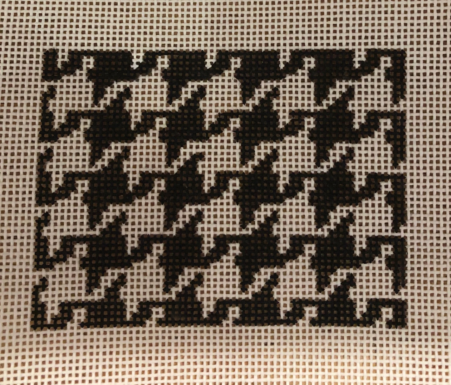 Planet Earth Credit Card Case Insert – Houndstooth – black & white