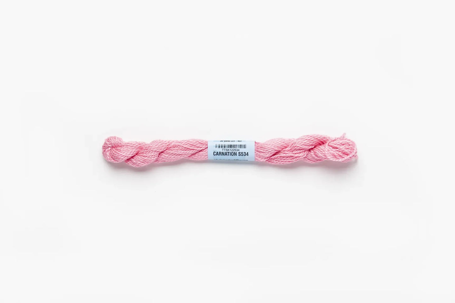 Essentials 30 yd Carnation S534