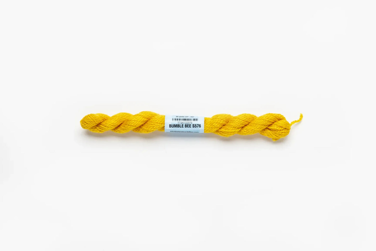 Essentials 30 yd Bumble Bee S576