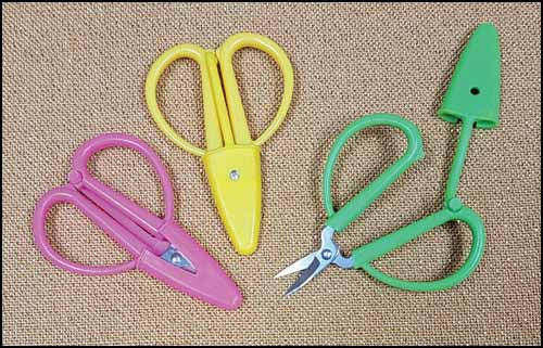 Mighty Mini Embroidery Scissors
